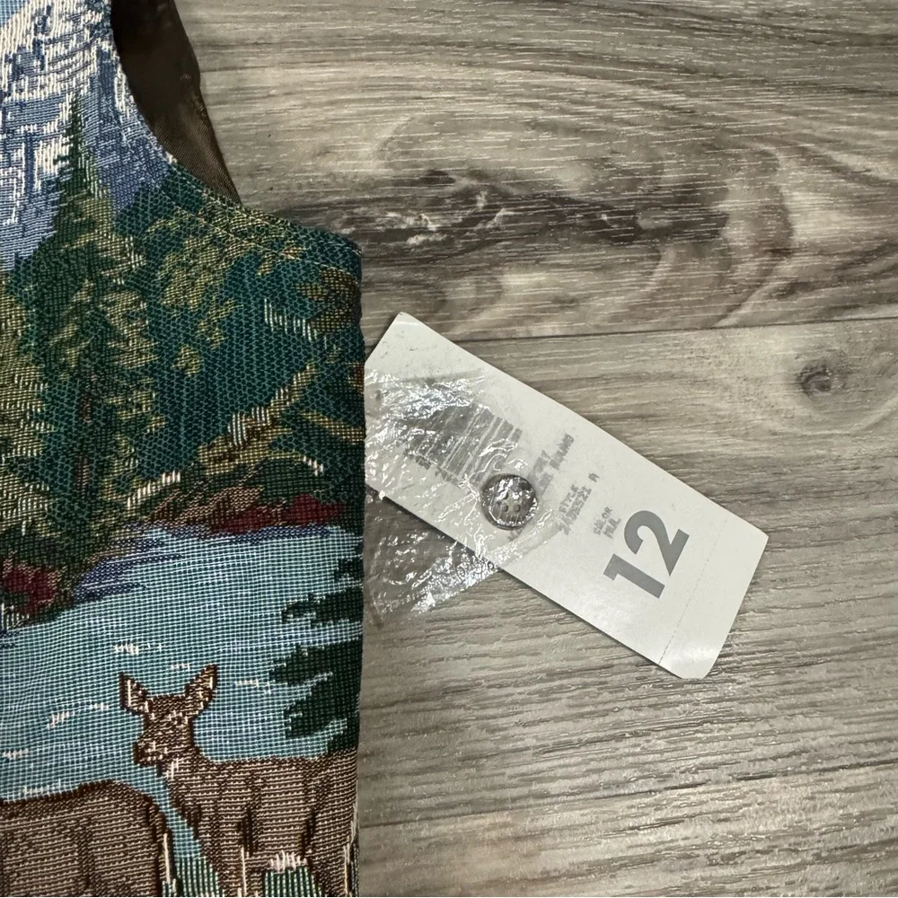 Vintage Deadstock Lizsport Tapestry Vest Wilderness Landscape Size 12